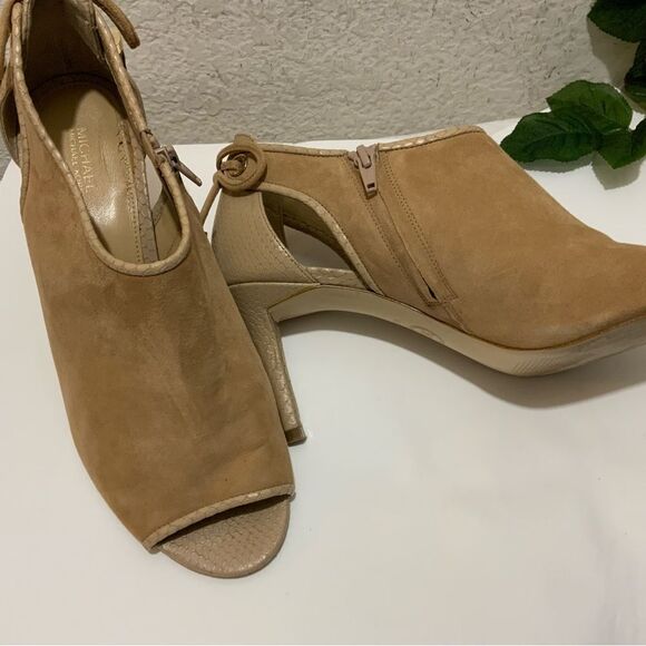 Michael Kors Jennings Bootie Suede animal print Size 10M - Picture 12 of 12